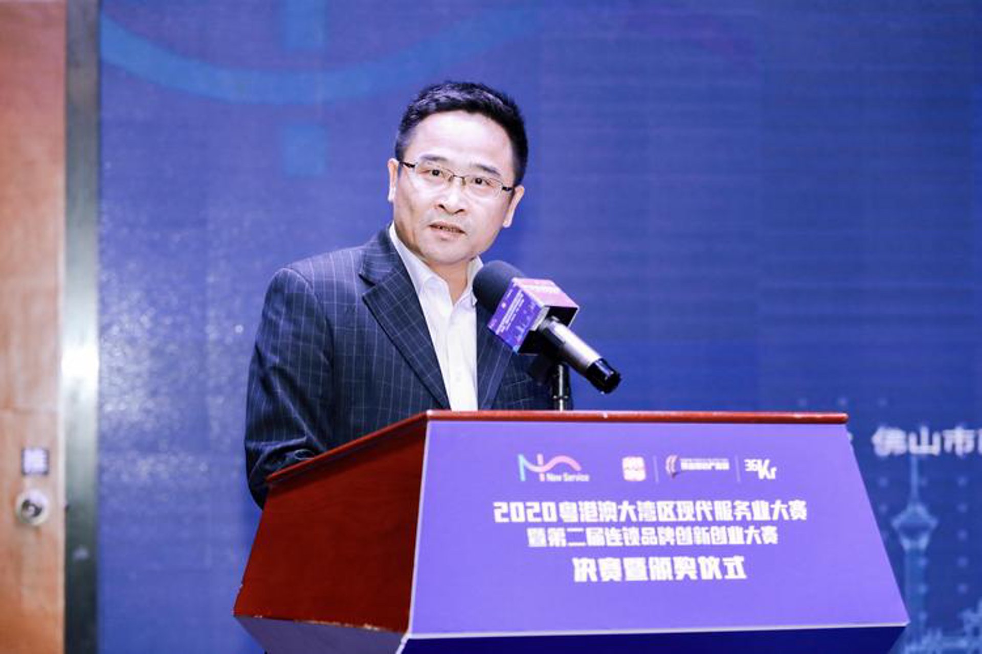 焦鹏律师